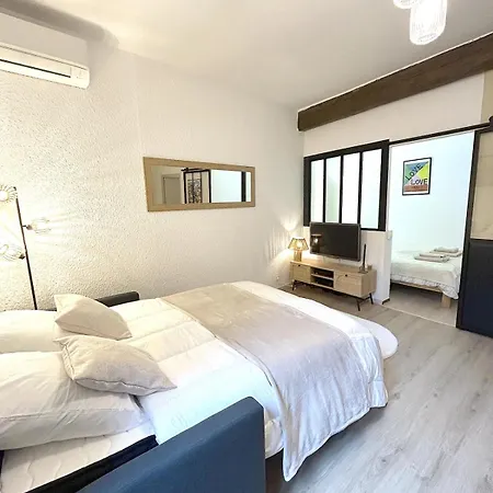 Appartement Le Cosy Nîmois, Charme Et Terrasse Au Cœur De